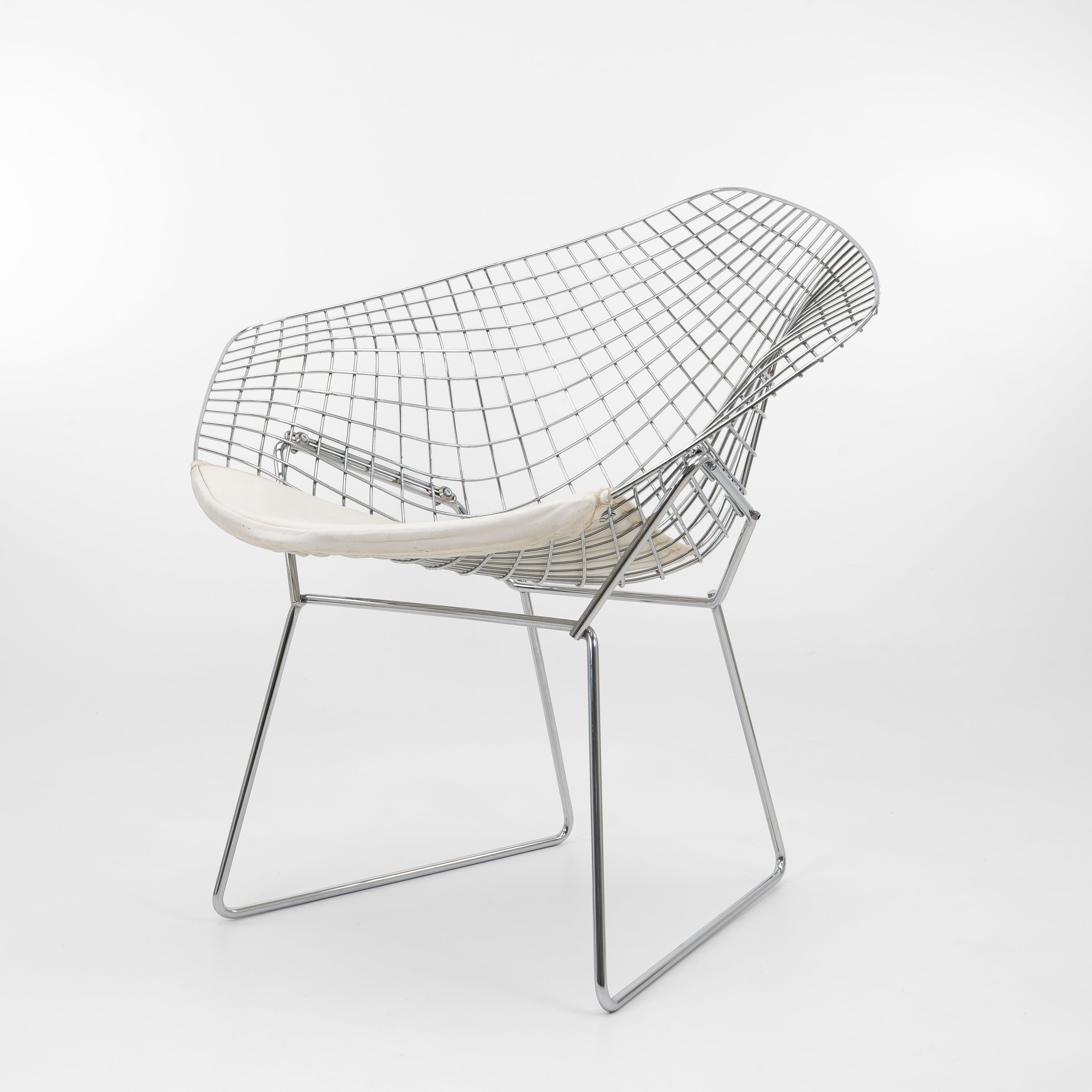 Knoll International | Diamond Chair