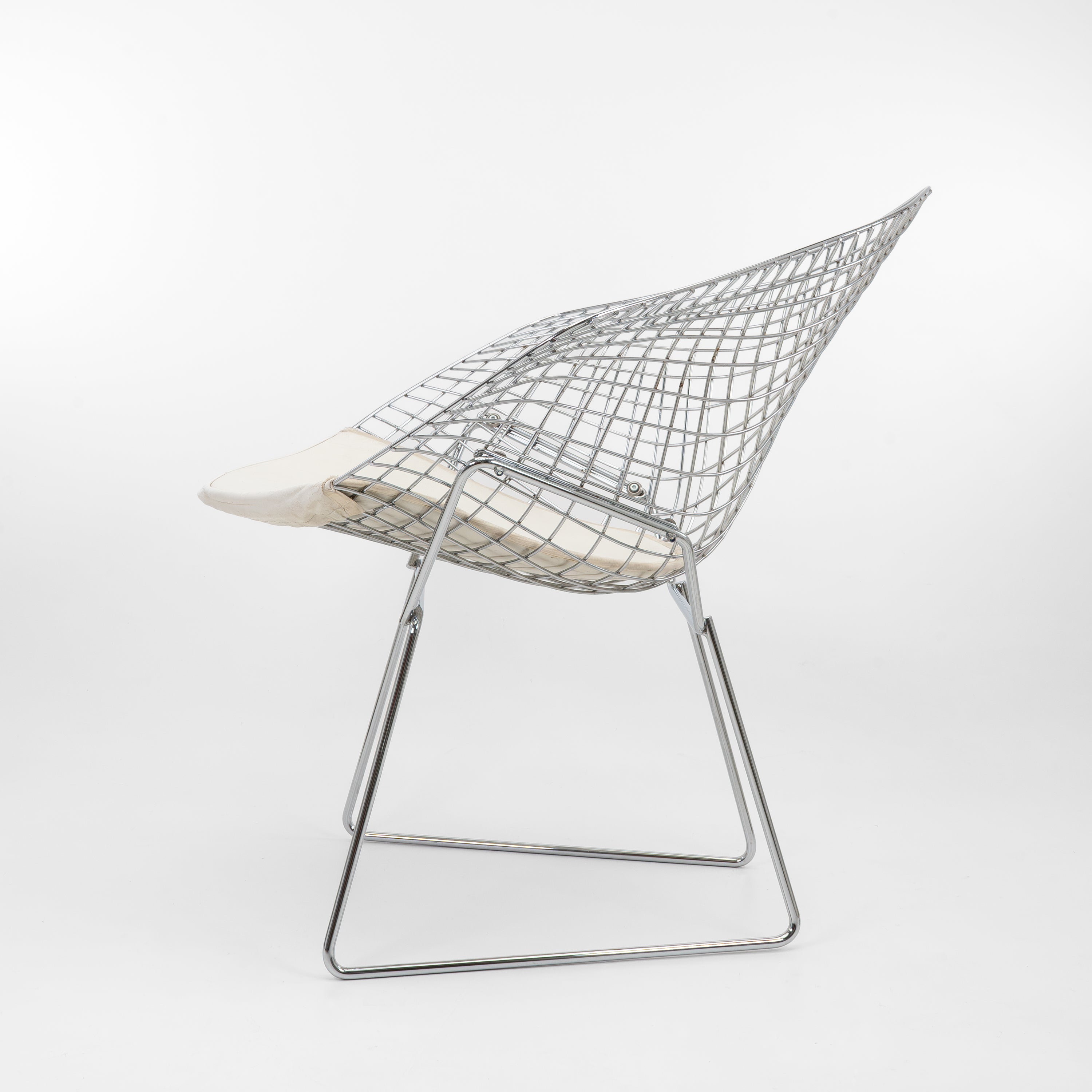 Knoll International | Diamond Chair