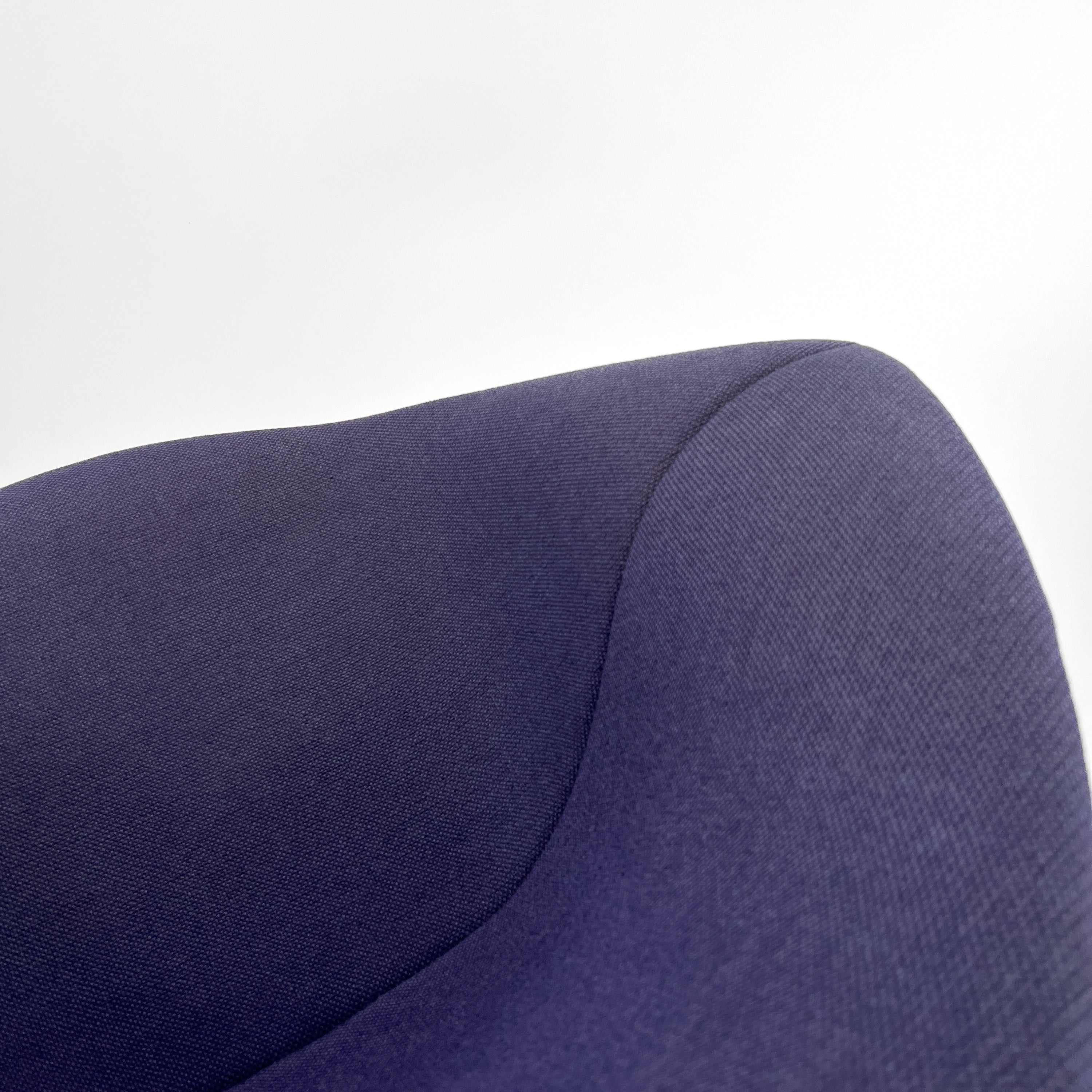 Knoll International | Diamond Chair