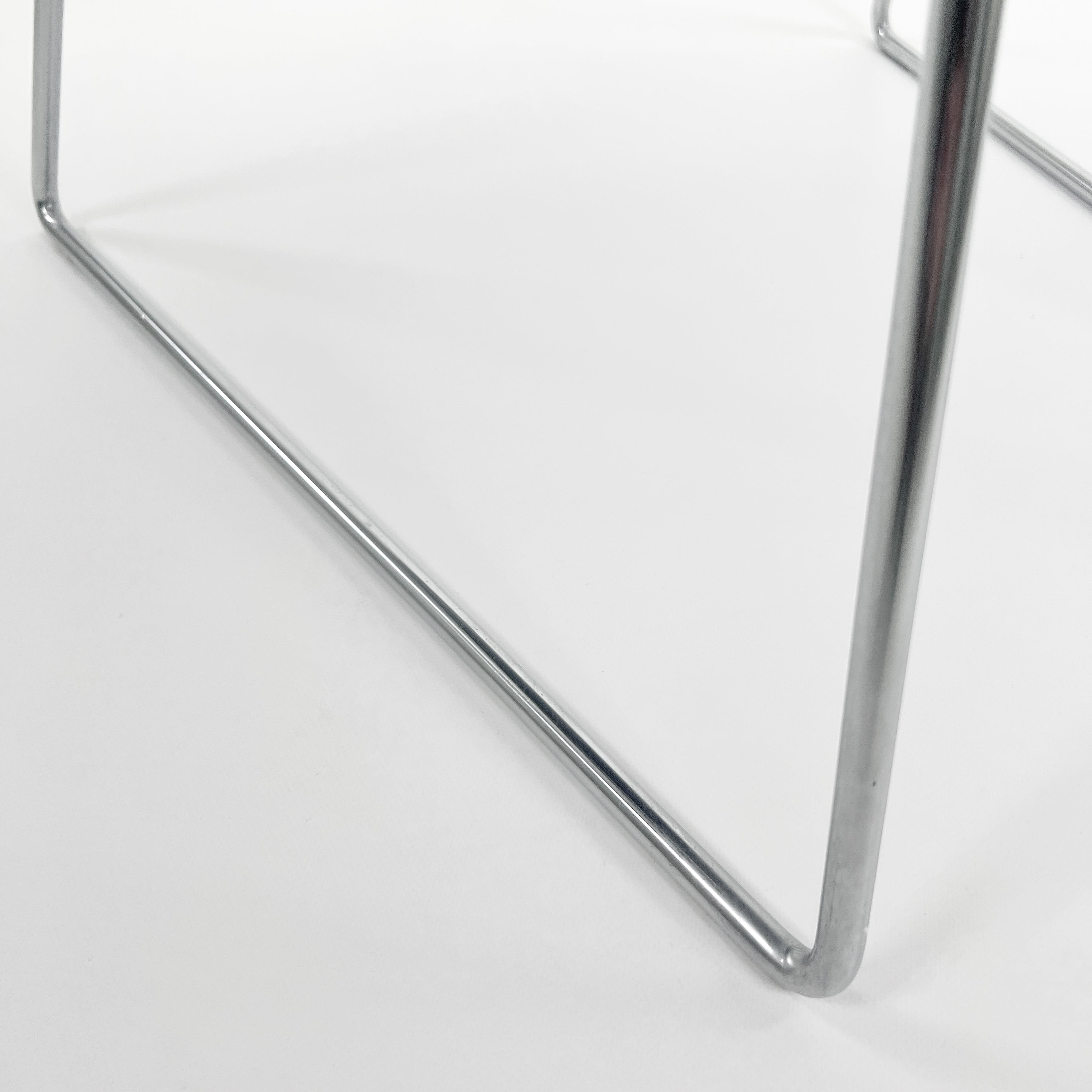 Knoll International | Diamond Chair