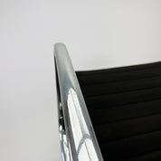 Vitra | EA107