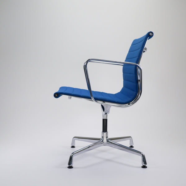 EA108 | Vitra | 1046-3