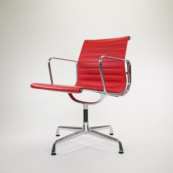 EA108 | Vitra | 1054-3