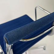 Vitra | EA108
