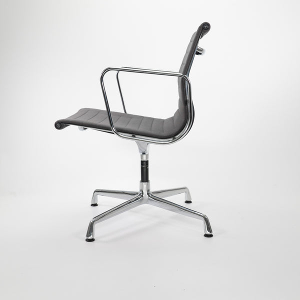 EA108 | Vitra | 1092-3