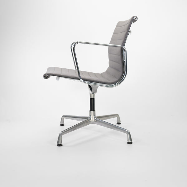 EA108 | Vitra | 1093-4