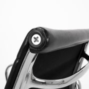 Vitra | EA108