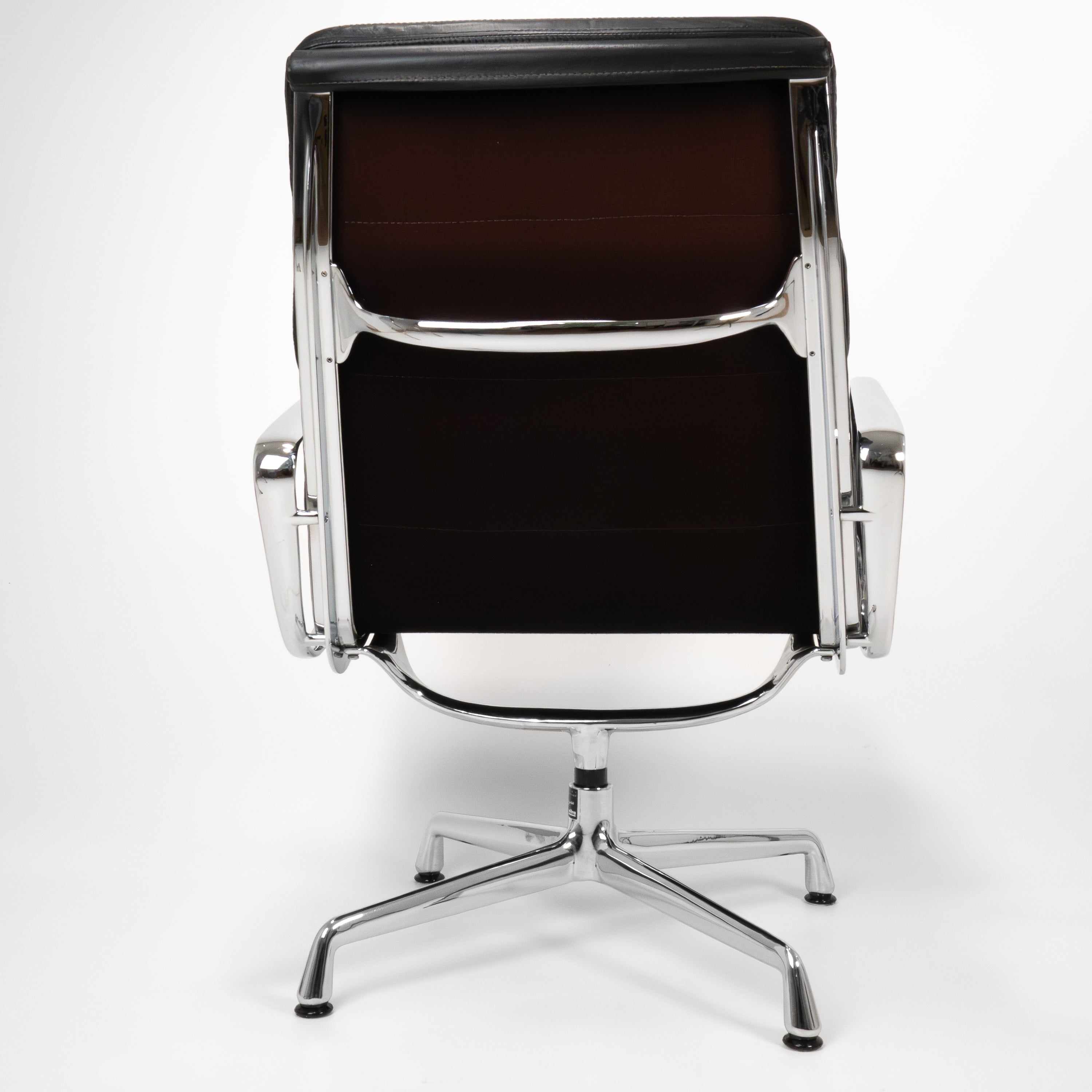 Vitra | EA116