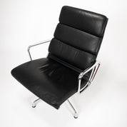 Vitra | EA116