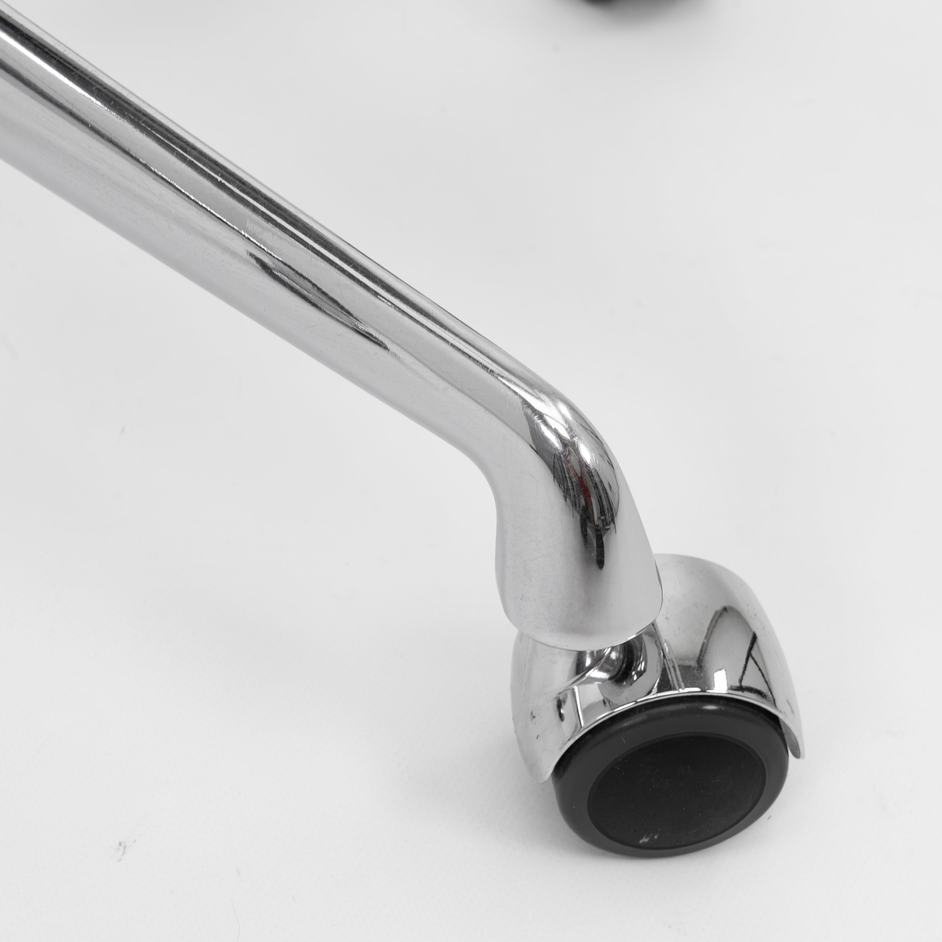 Vitra | EA 117