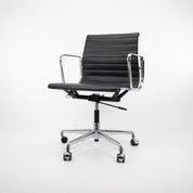 Vitra | EA117