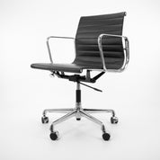 Vitra | EA117