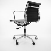 Vitra | EA117