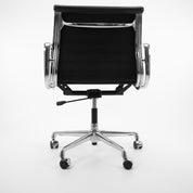 Vitra | EA117