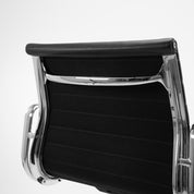 Vitra | EA117