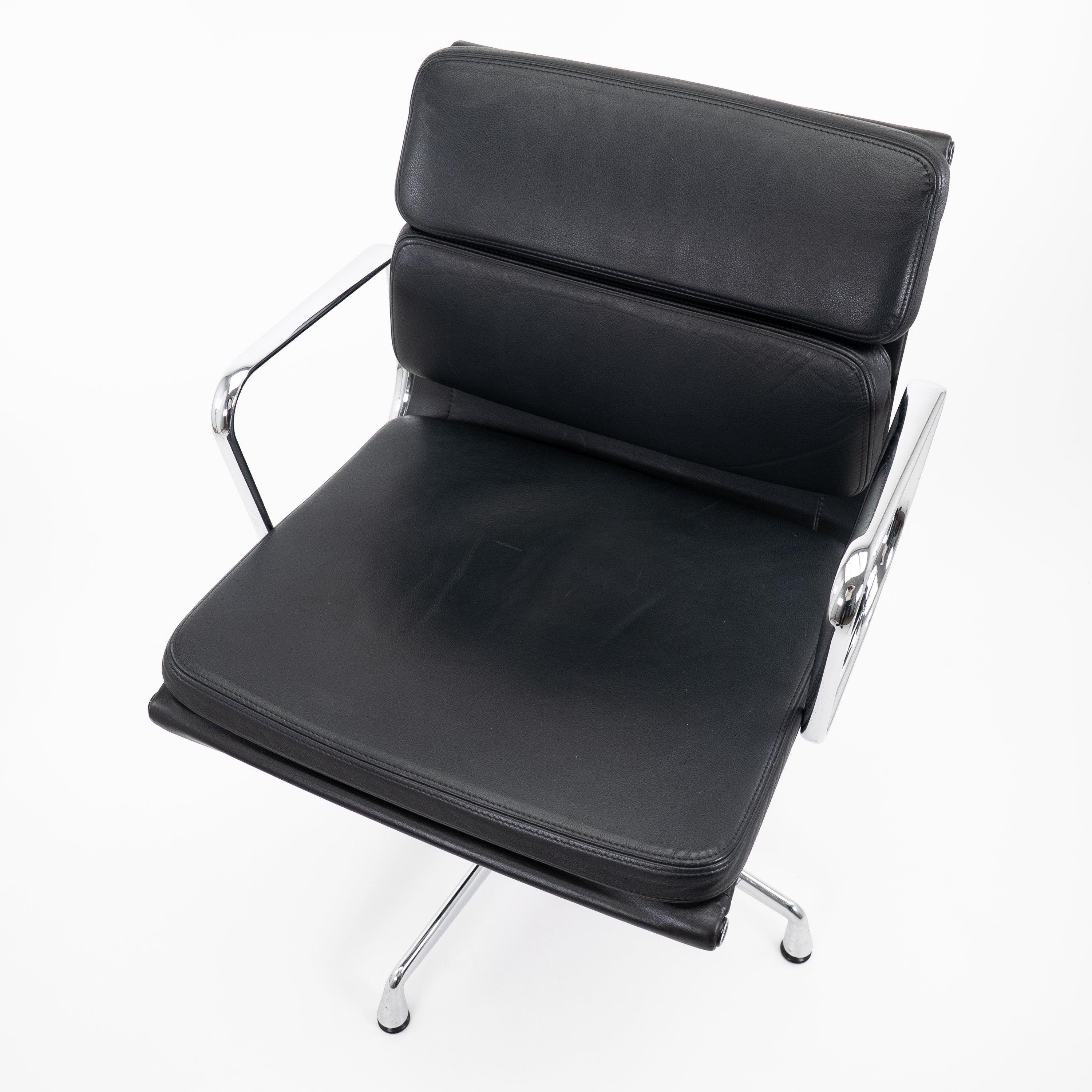 Vitra | EA208