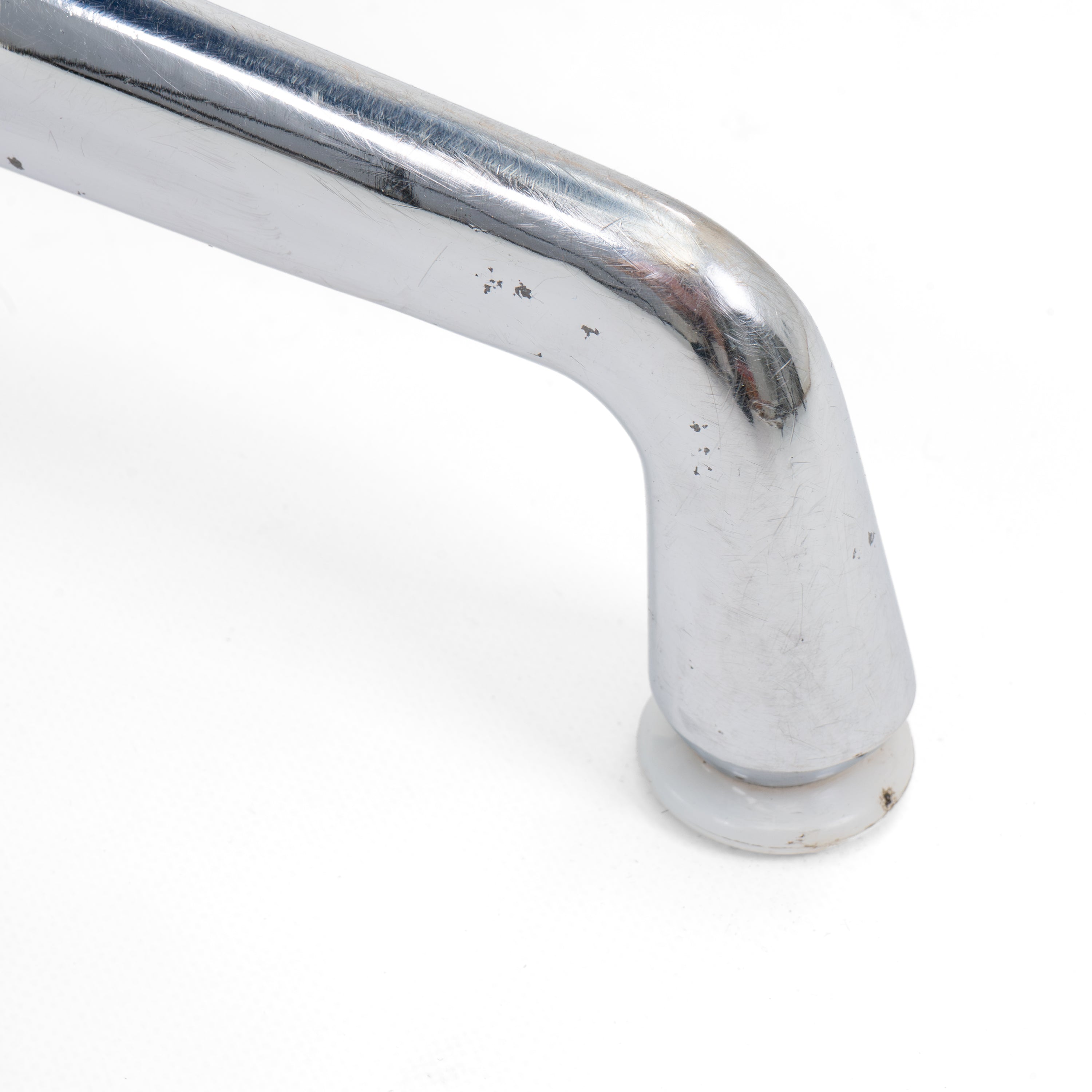 Herman Miller | ES 104