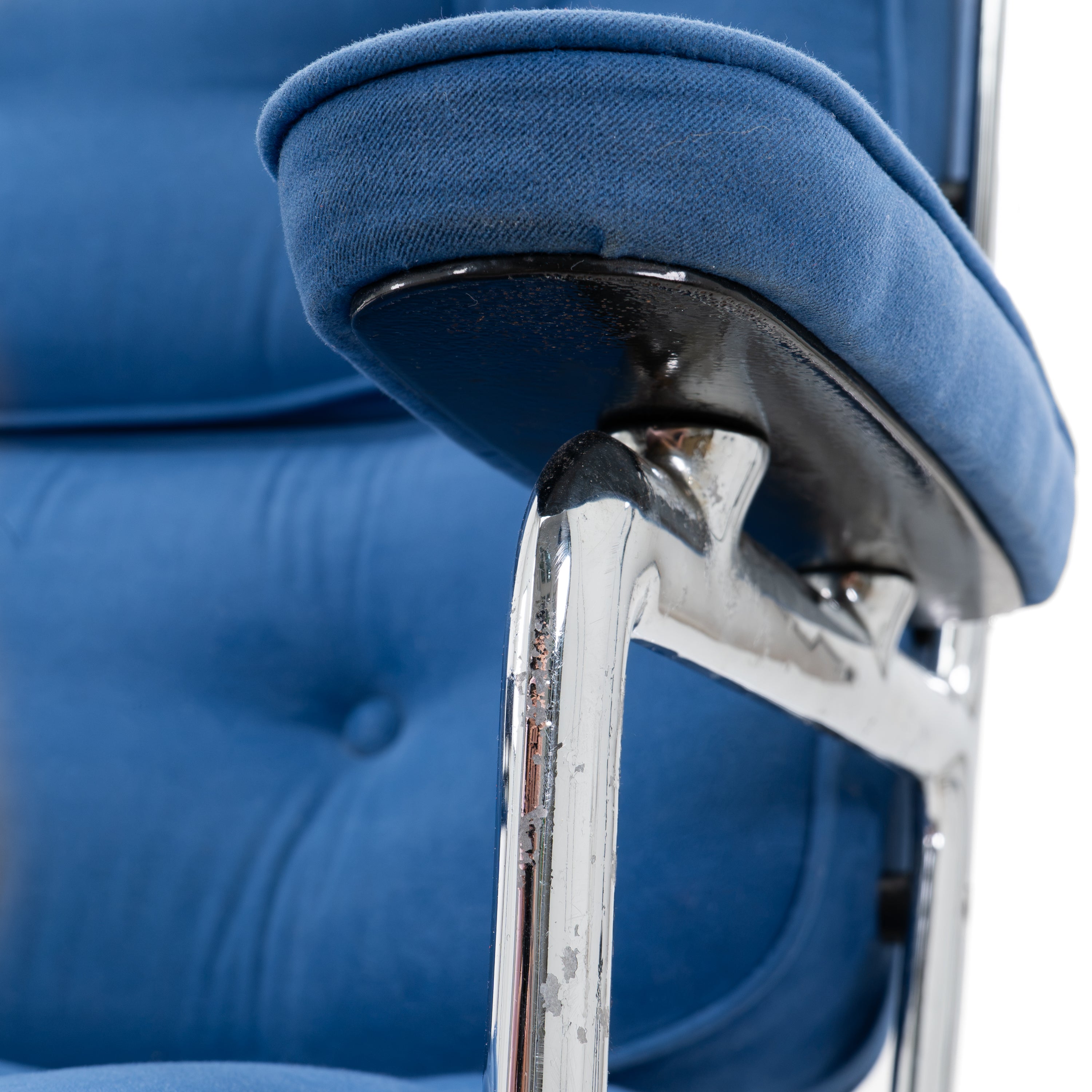 Herman Miller | ES 104