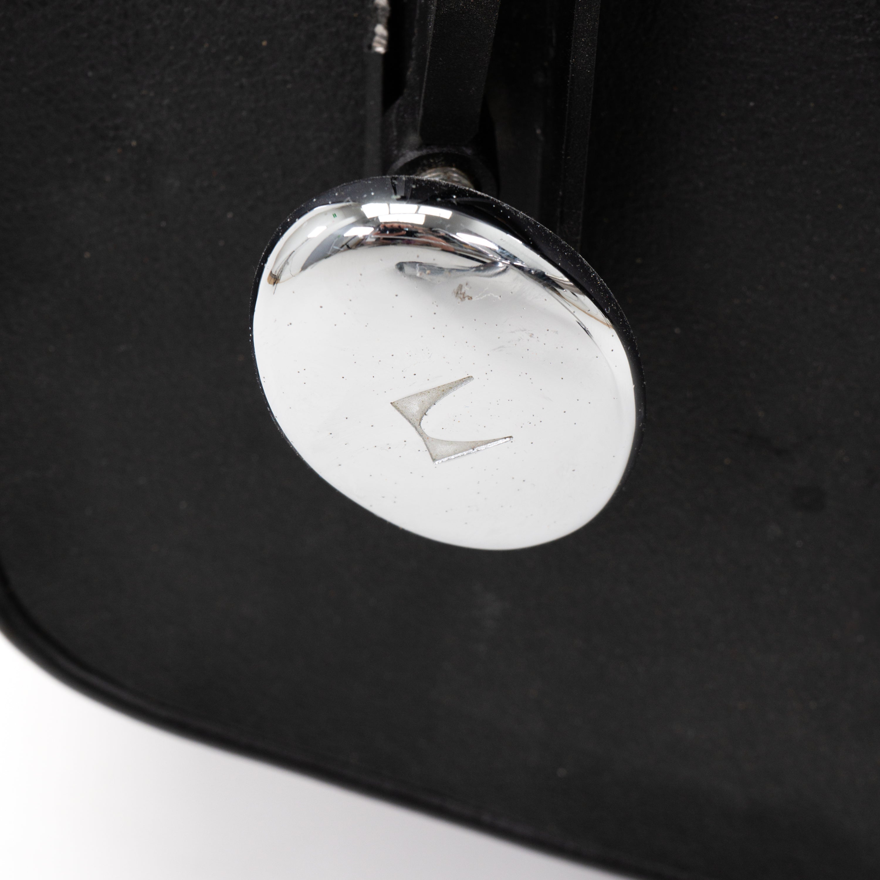 Herman Miller | ES 104 Lobby Chair