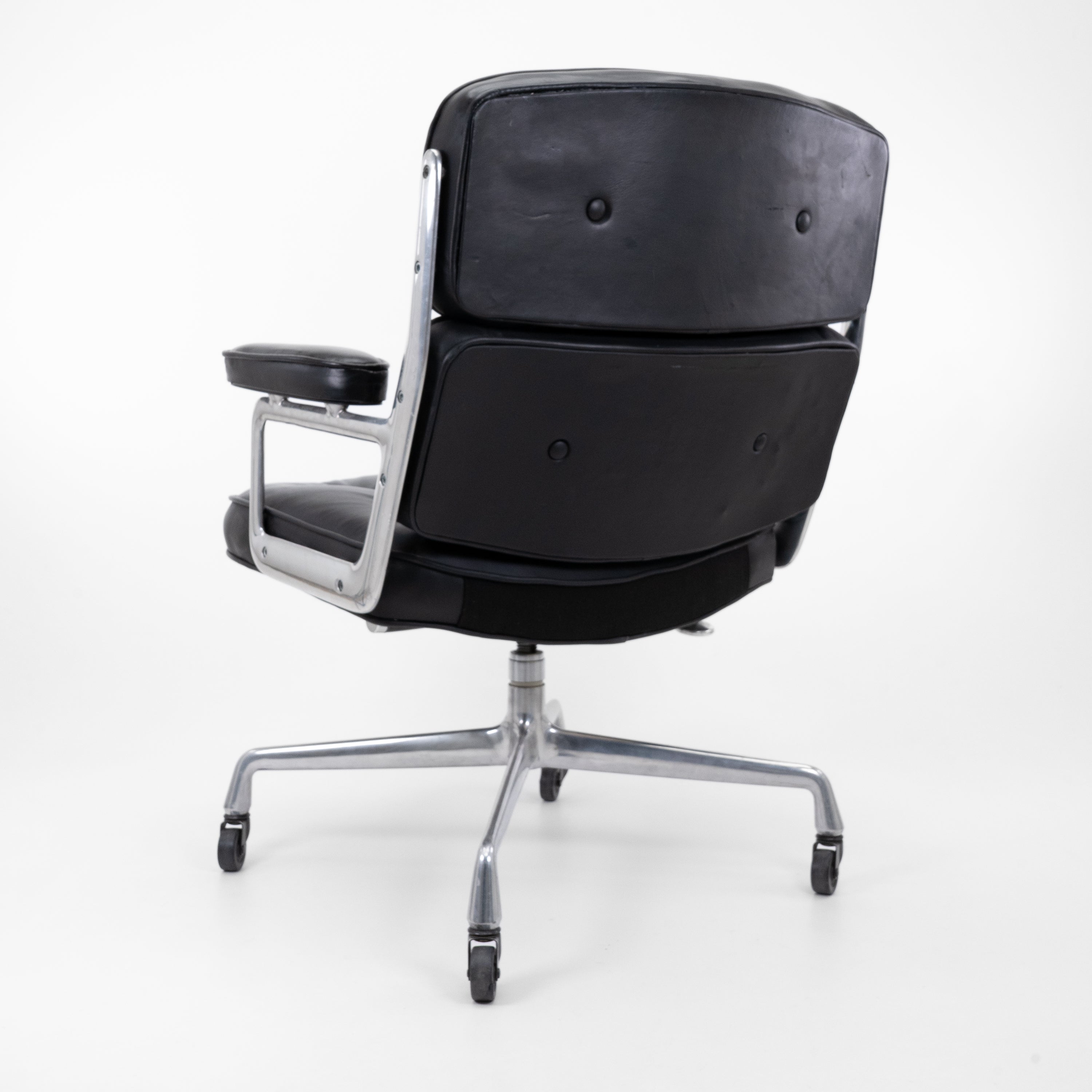 Herman Miller | ES104 Lobby Chair