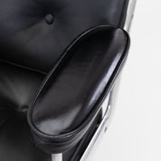 Herman Miller | ES104 Lobby Chair