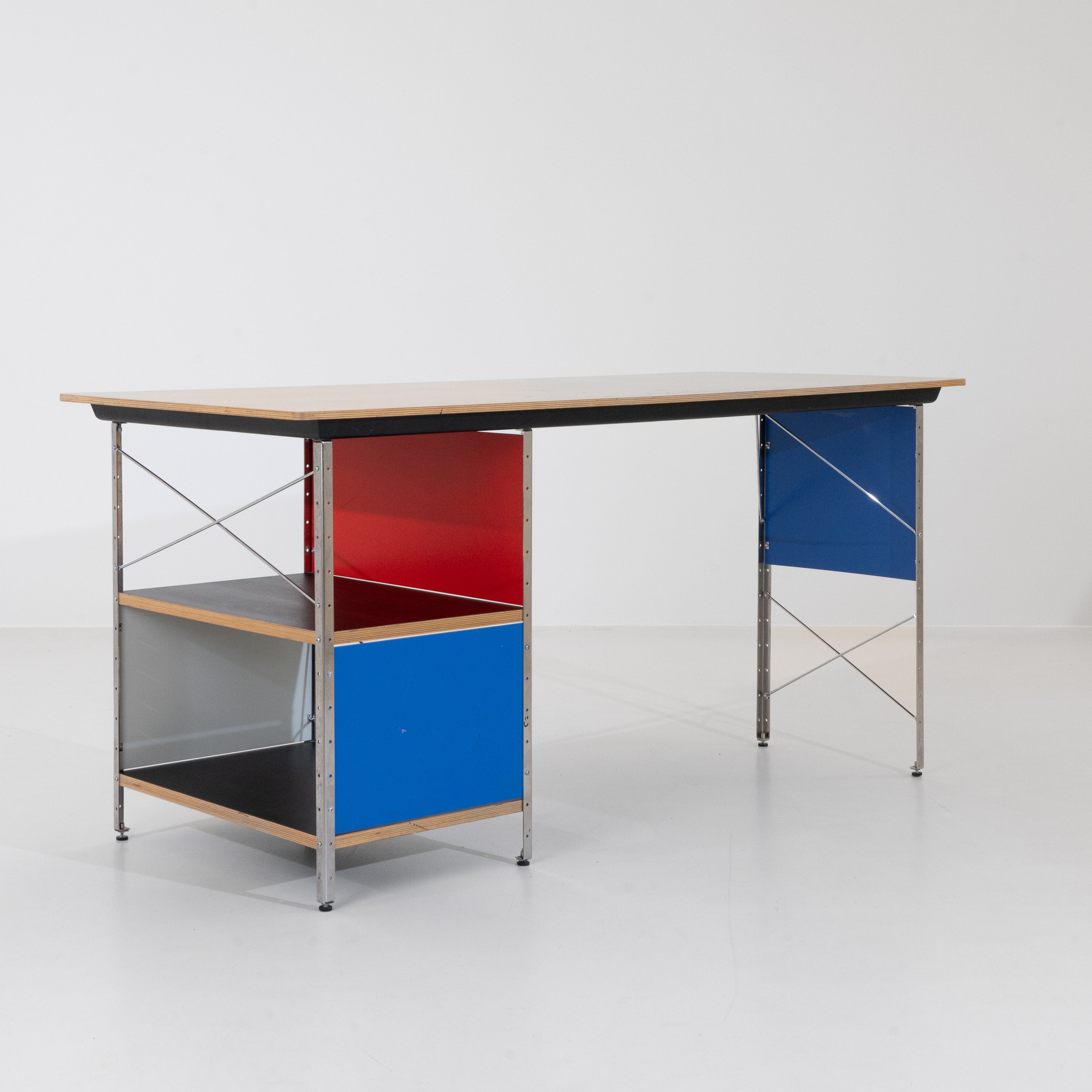 Vitra | Eames Desk Unit