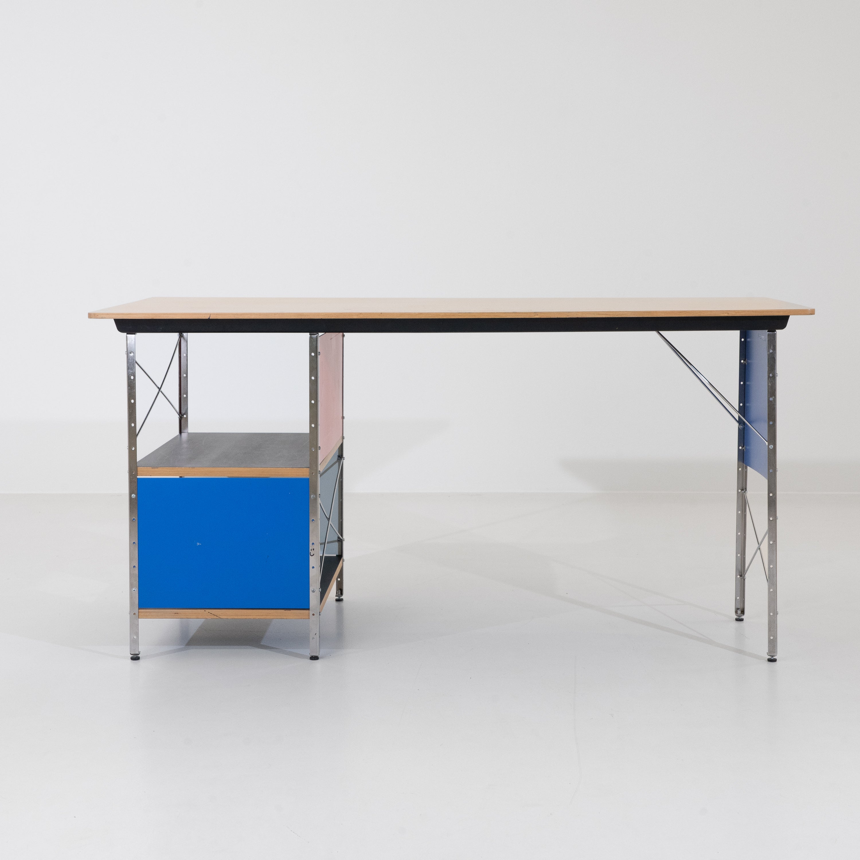 Vitra | Eames Desk Unit