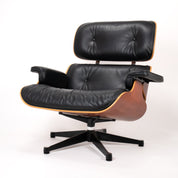 Vitra | Eames Chair Lounge mit Ottoman