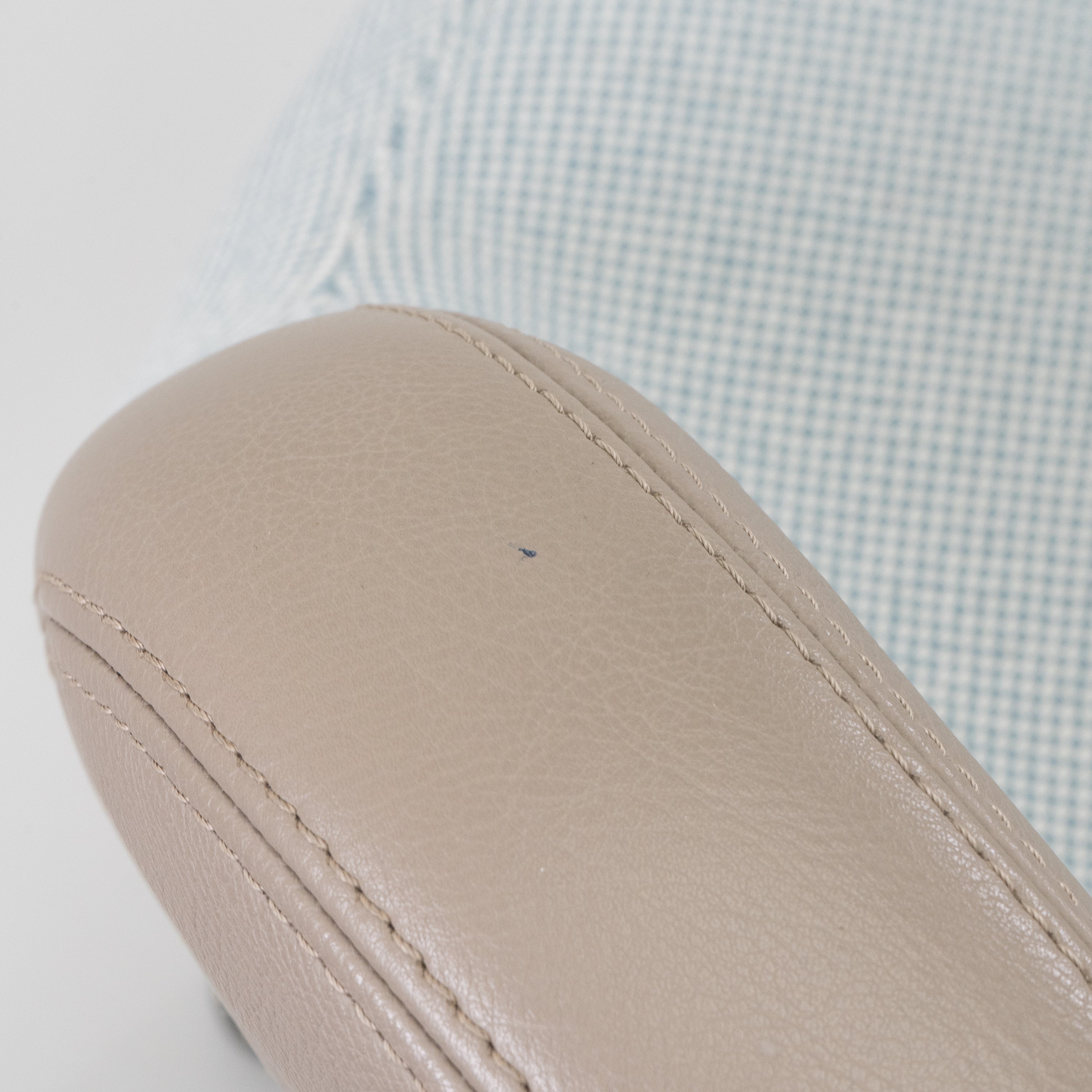 Vitra | East River Chair