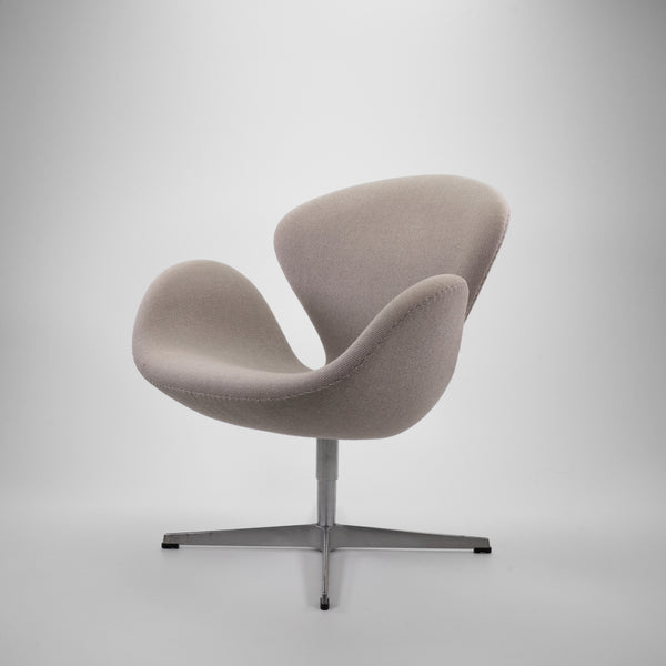 Swan Chair |Fritz Hansen |1167-3