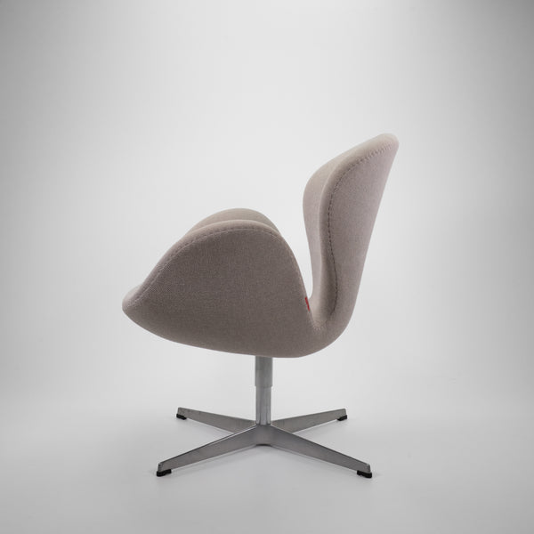 Swan Chair |Fritz Hansen |1167-3