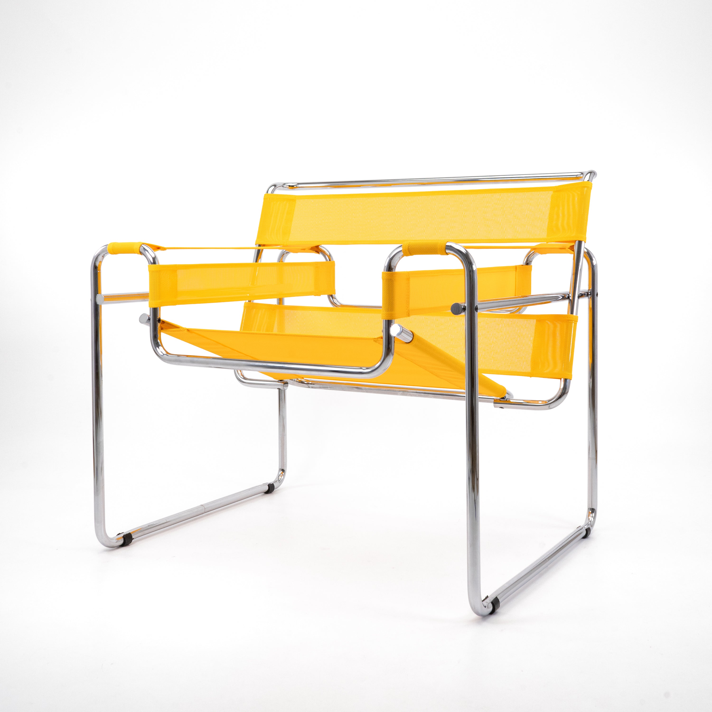 Gavina-WassilyChair-NachKundenwunsch-Gestell-Chrome-Batyline-Butterblume-01.jpg
