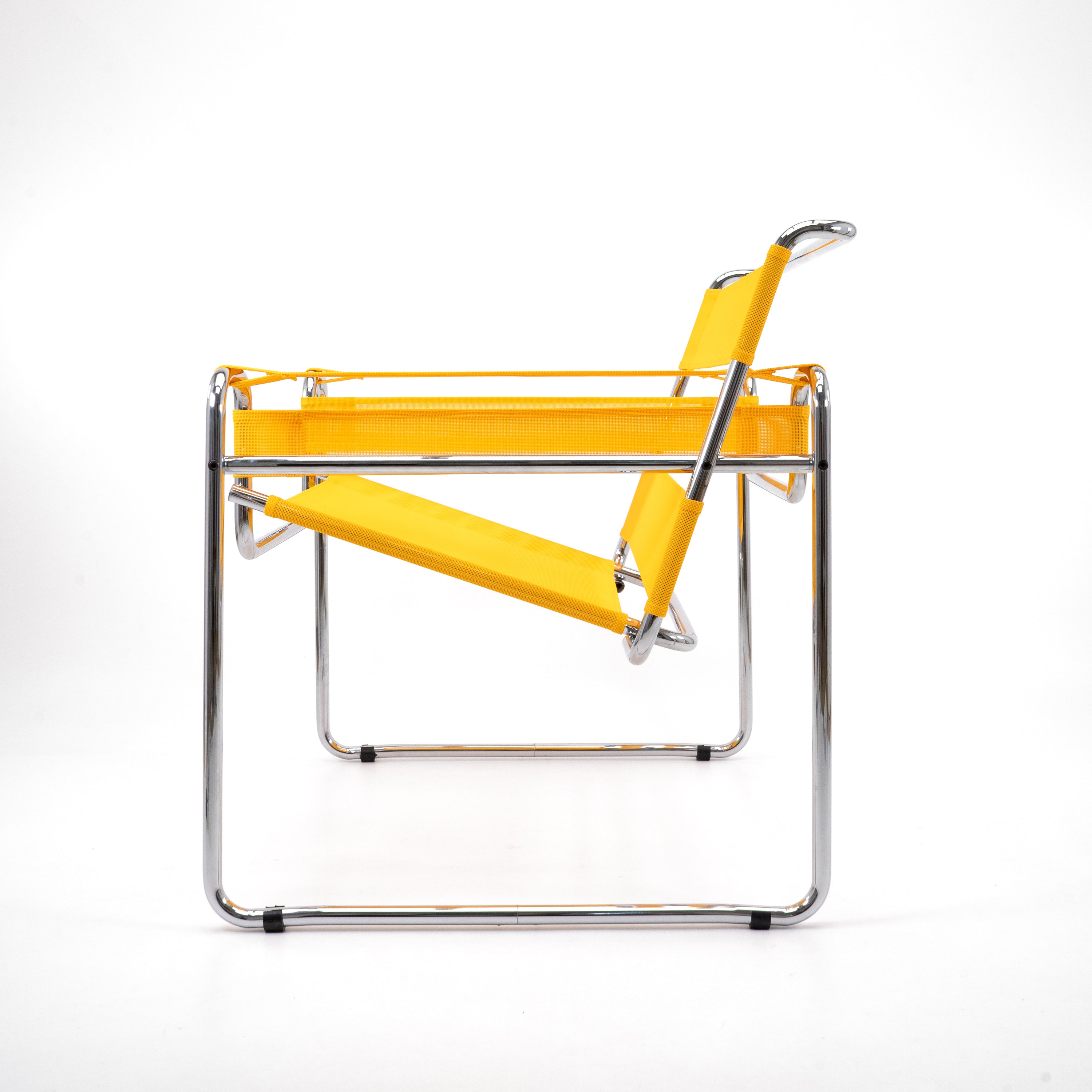 Gavina-WassilyChair-NachKundenwunsch-Gestell-Chrome-Batyline-Butterblume-02.jpg