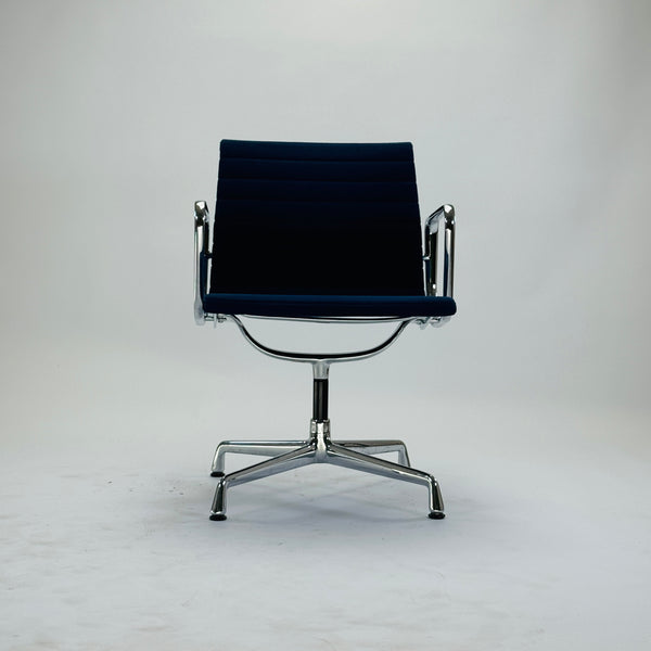 Vitra | EA 108 | Hopsack | Navy