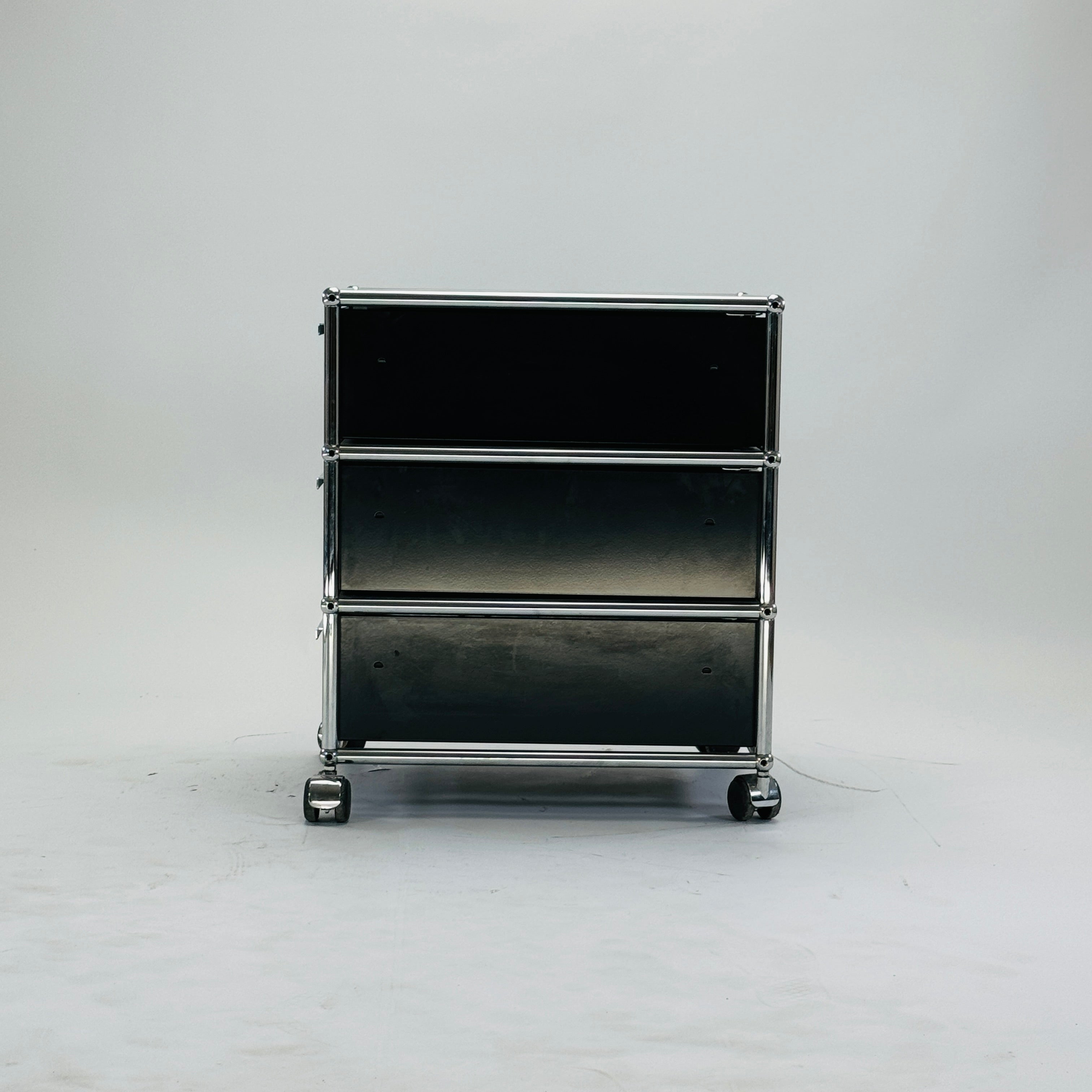 USM Haller | Rollcontainer | Schwarz