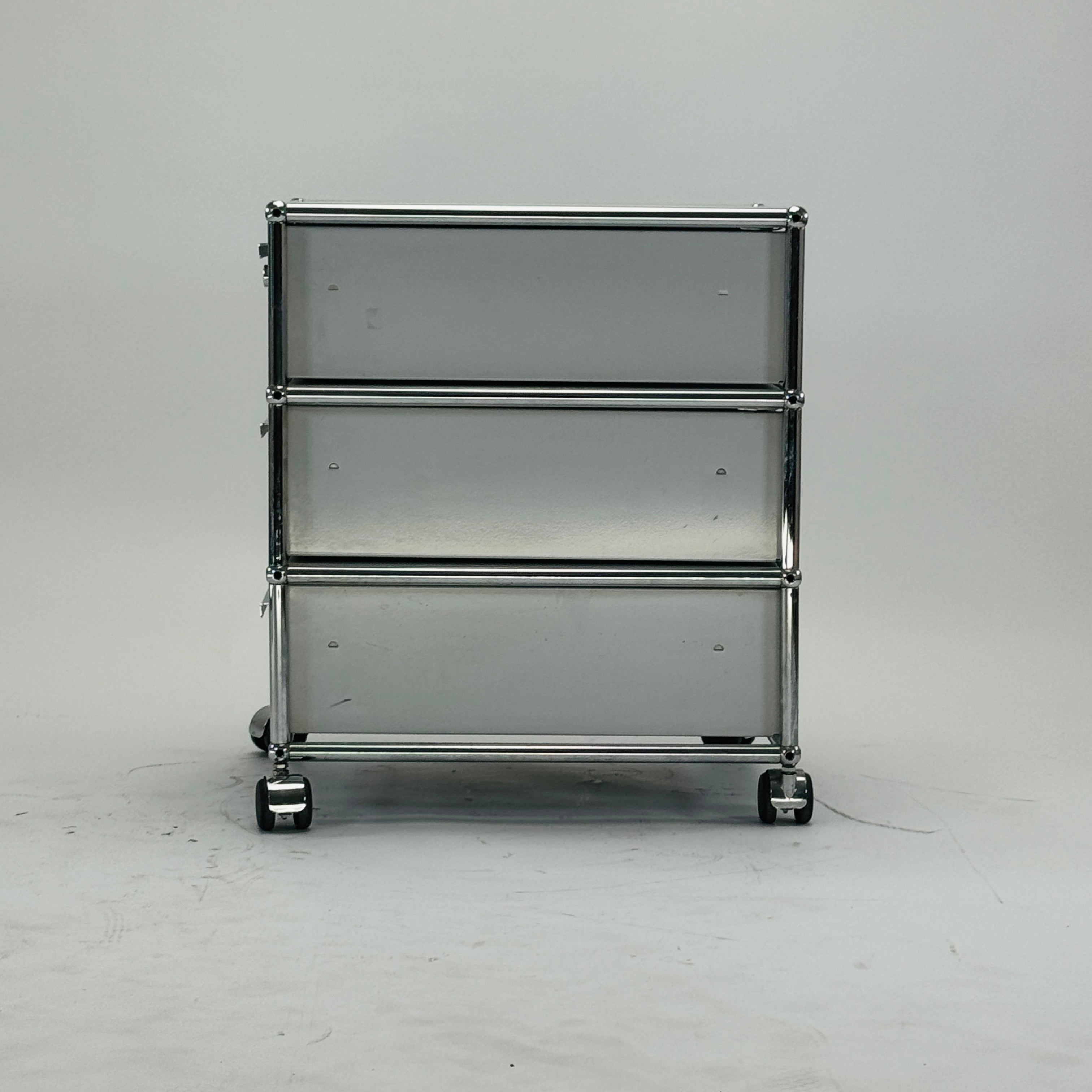 USM Haller | Rollcontainer | Lichtgrau