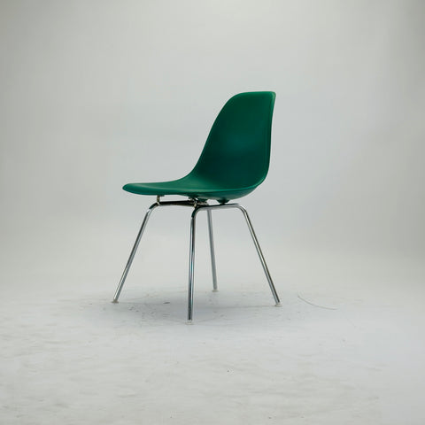 Vitra | Eames | DSX Chair