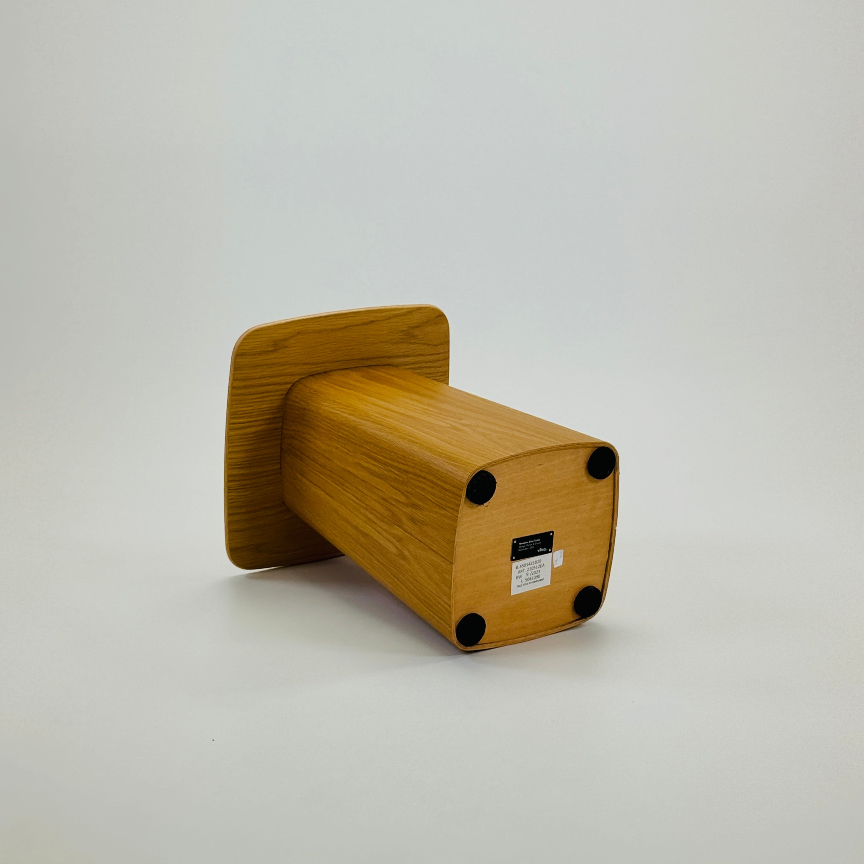 Vitra | Wooden Side Table