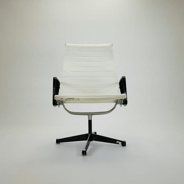 Vitra | EA 116 |  Leder | Weiß