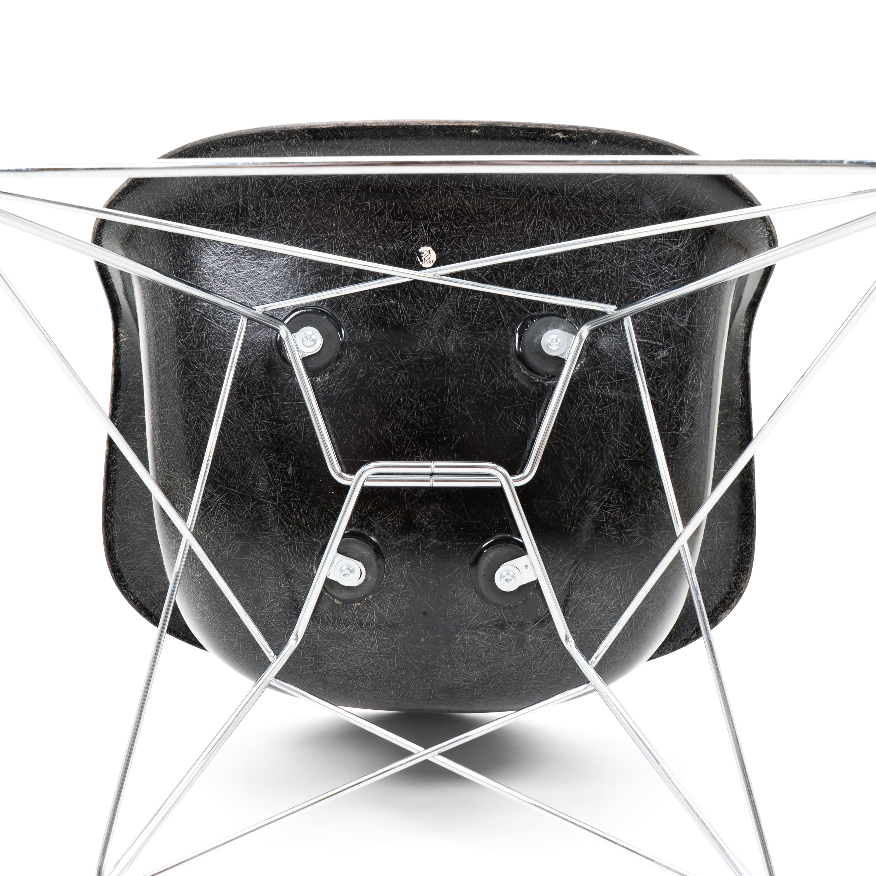 Vitra | LAR Chair