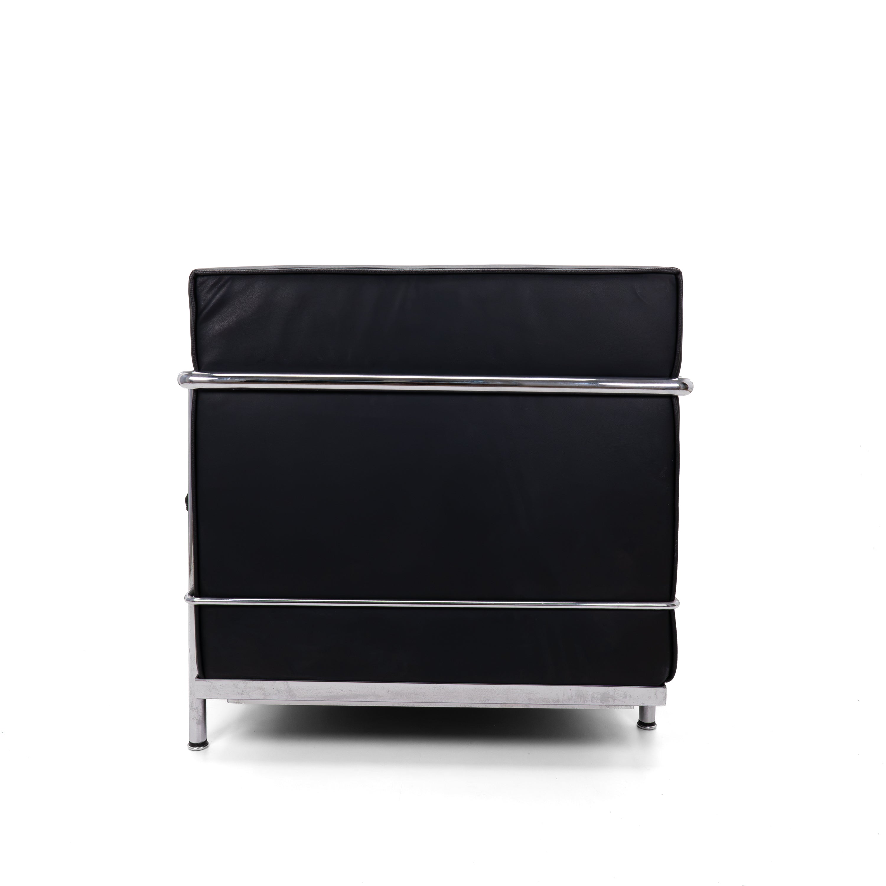 Cassina | LC2 Couch