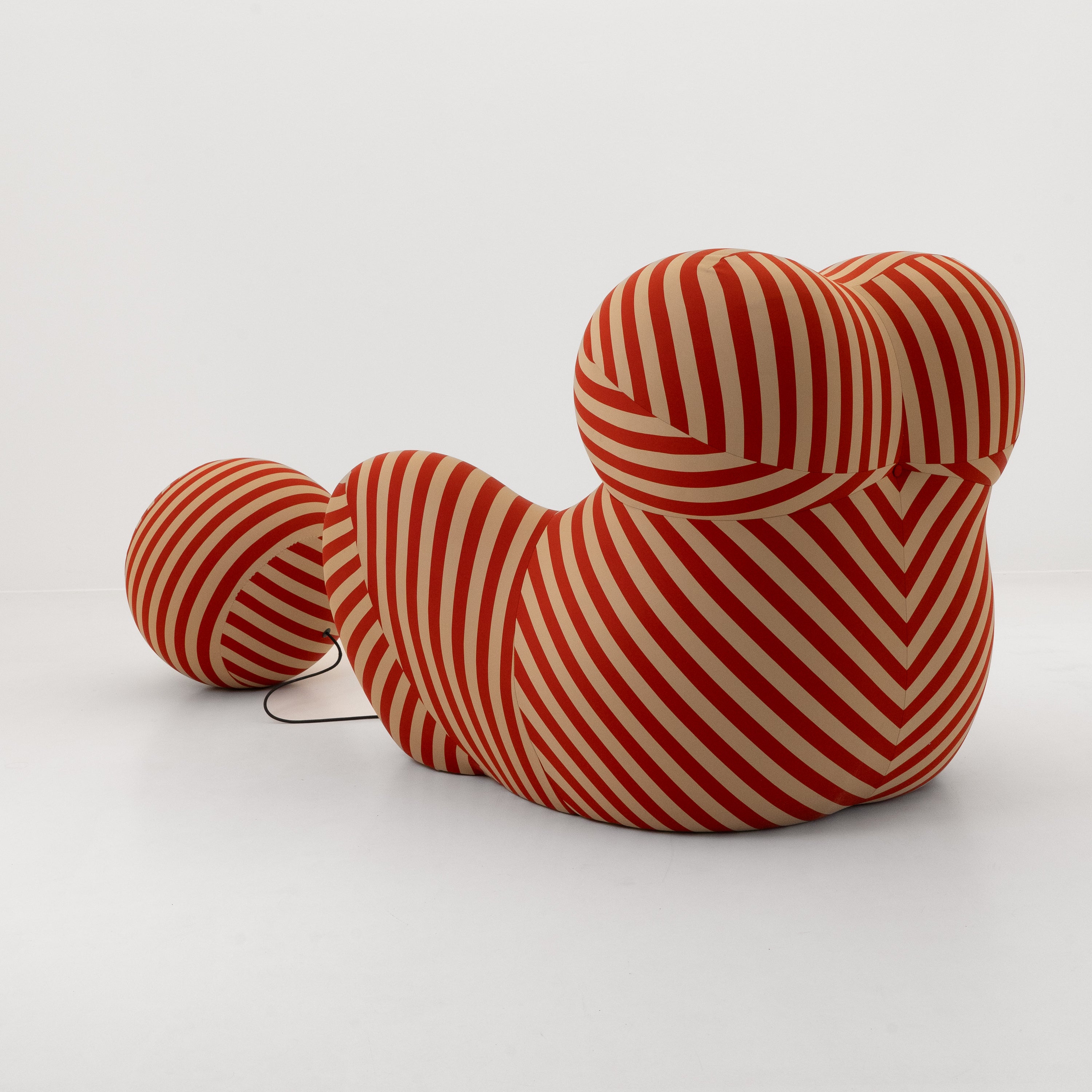 B&B Italia | La Mamma Chair