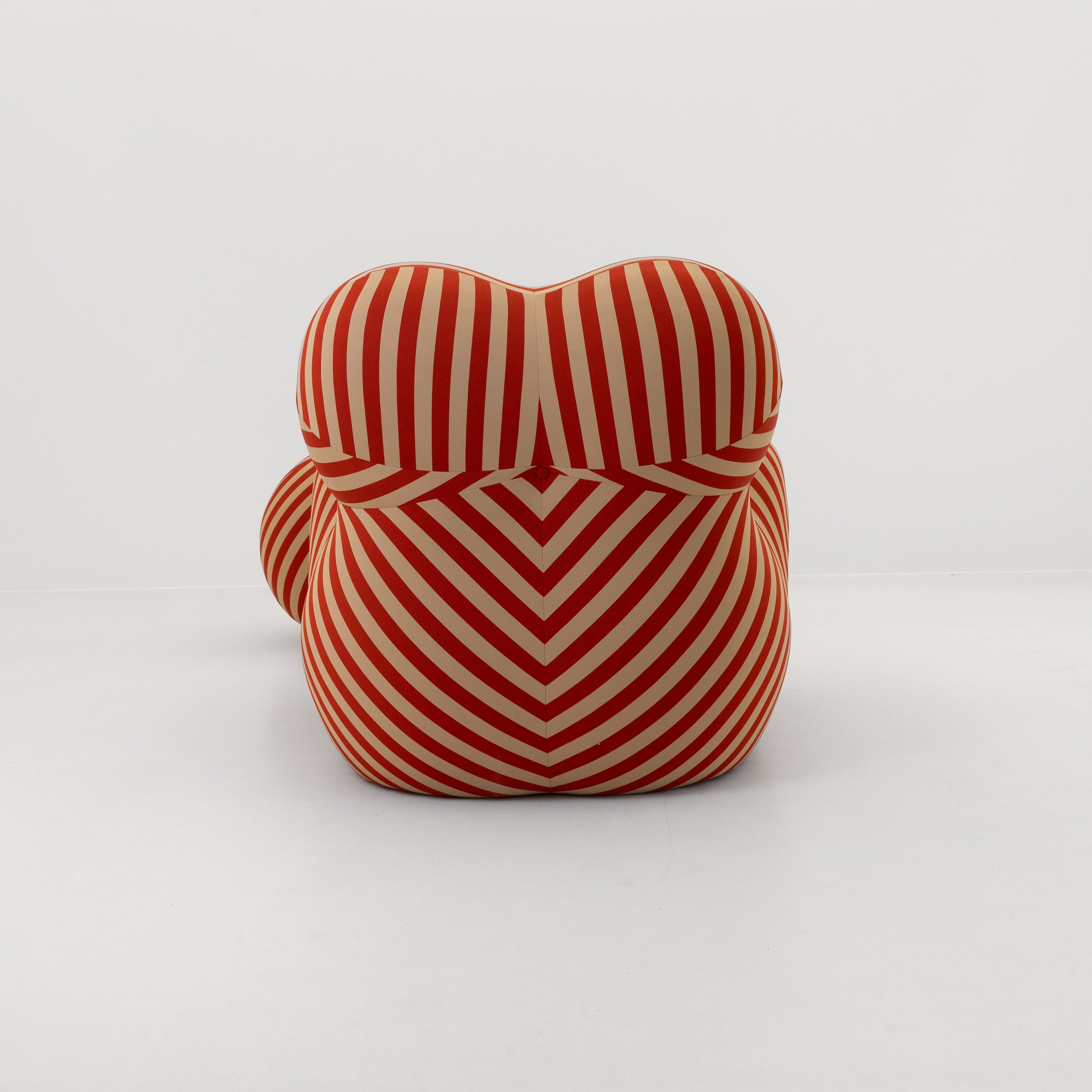 B&B Italia | La Mamma Chair