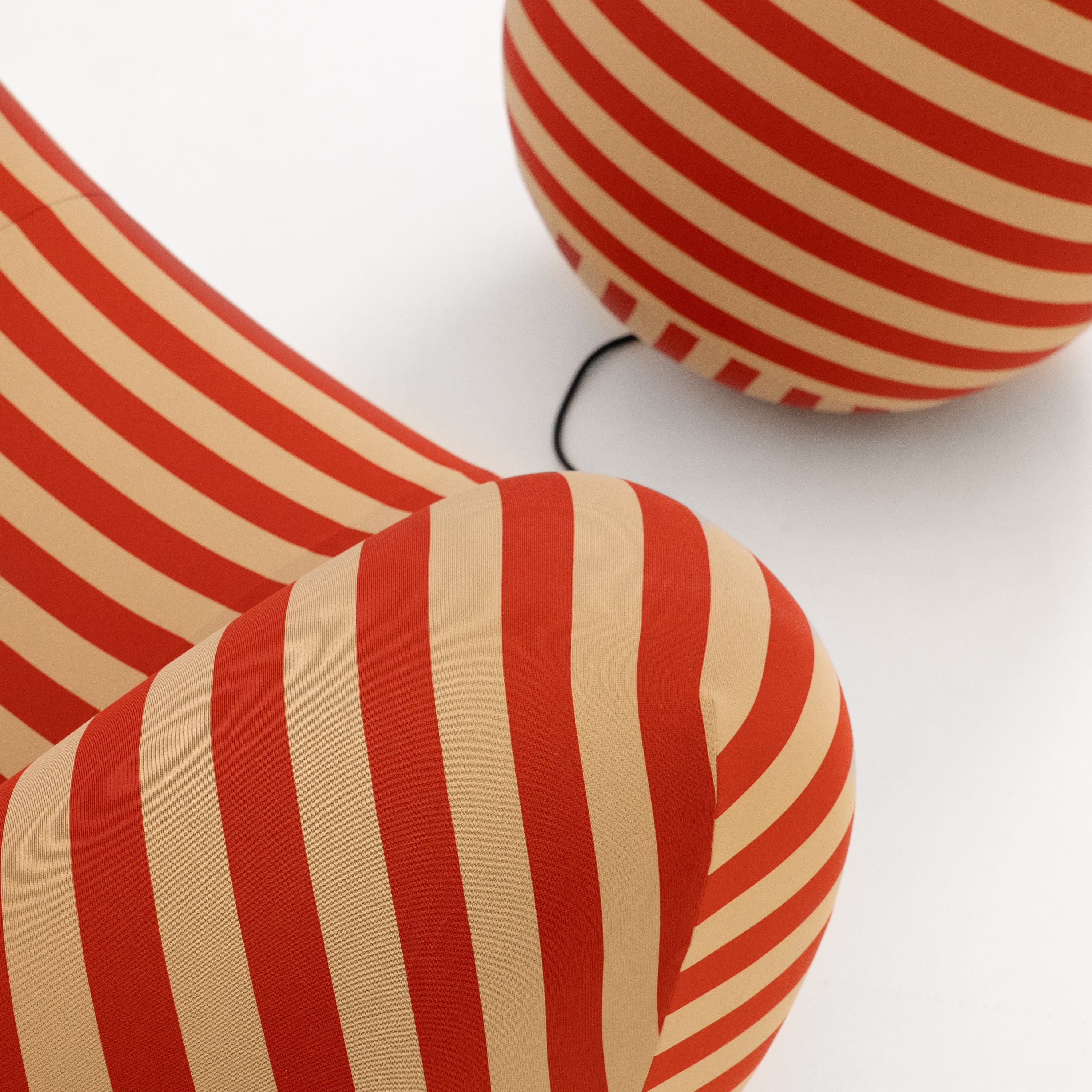 B&B Italia | La Mamma Chair