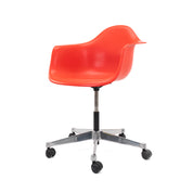 Vitra | PACC Chair