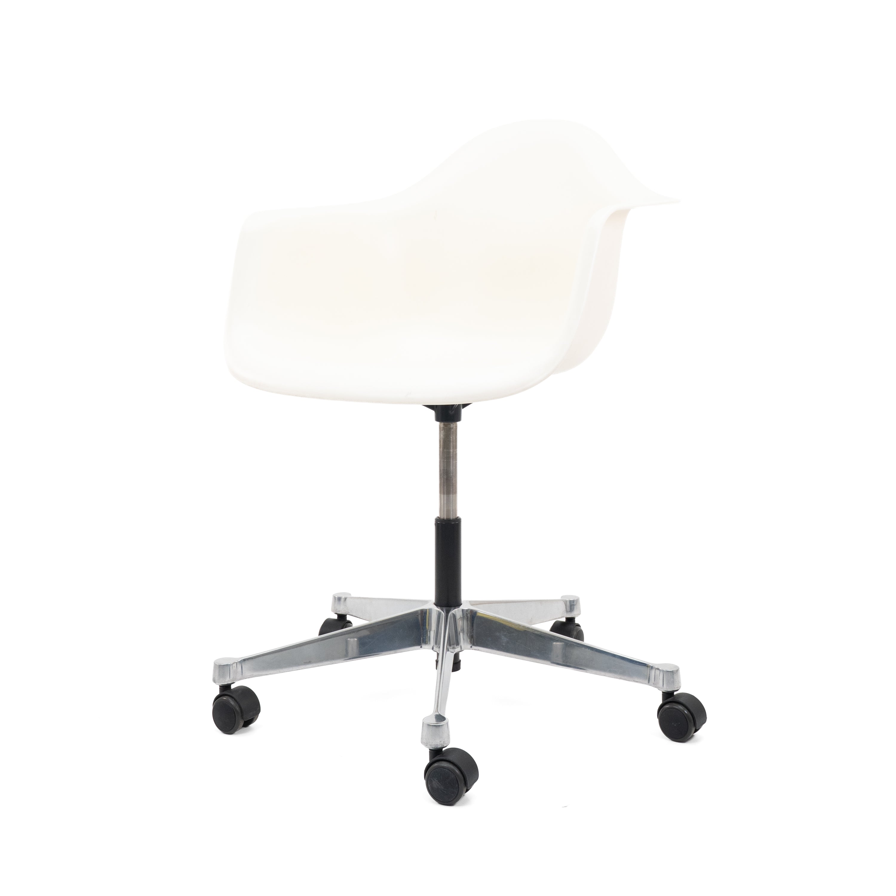 Vitra | PACC Chair