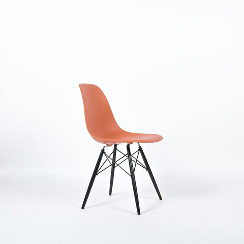 Vitra | DSW Chair | Gestell Dunkel