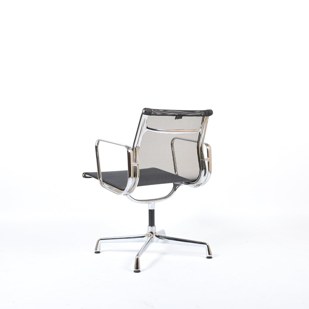 Vitra | EA 108 Besucherstuhl
