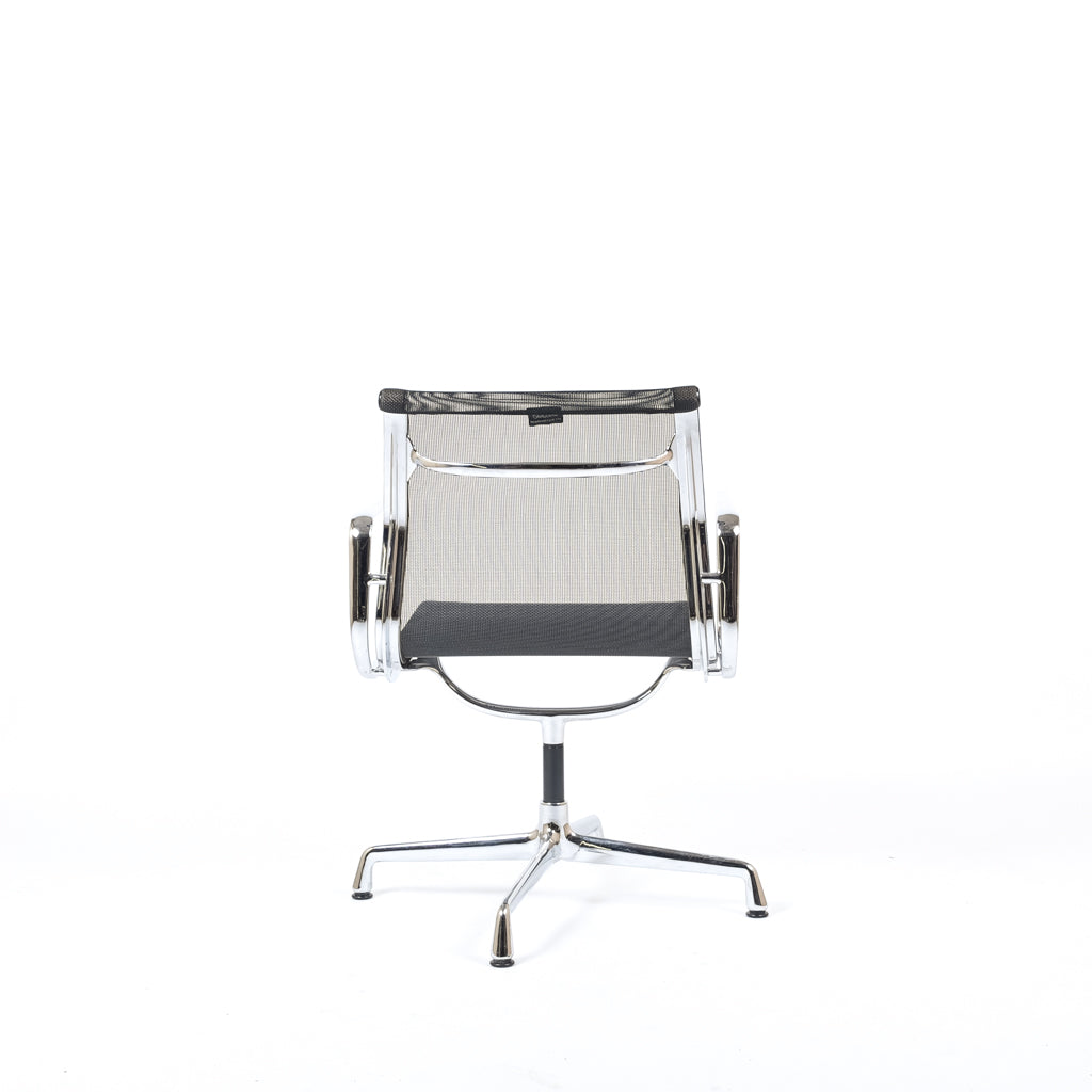 Vitra | EA 108 Besucherstuhl