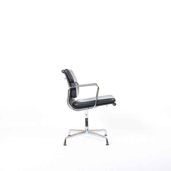 Vitra | Lobby Chair | ES 108